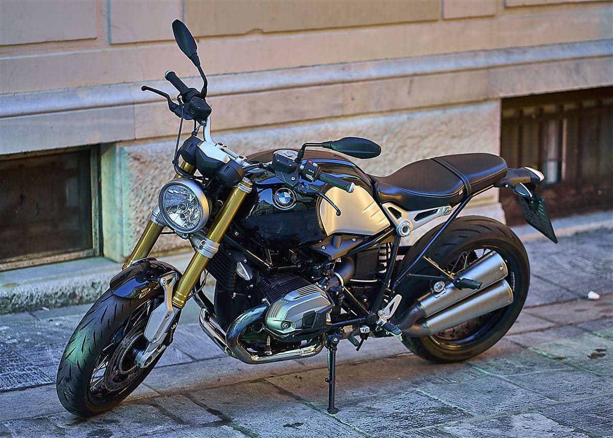 TEST ILANI BMW R nineT 2022 - Galeriden Scrambler