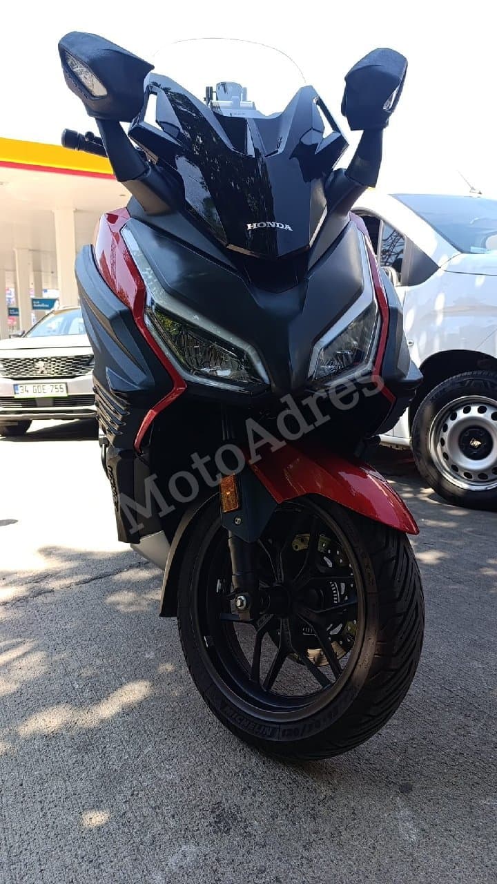 Honda forza 250cc