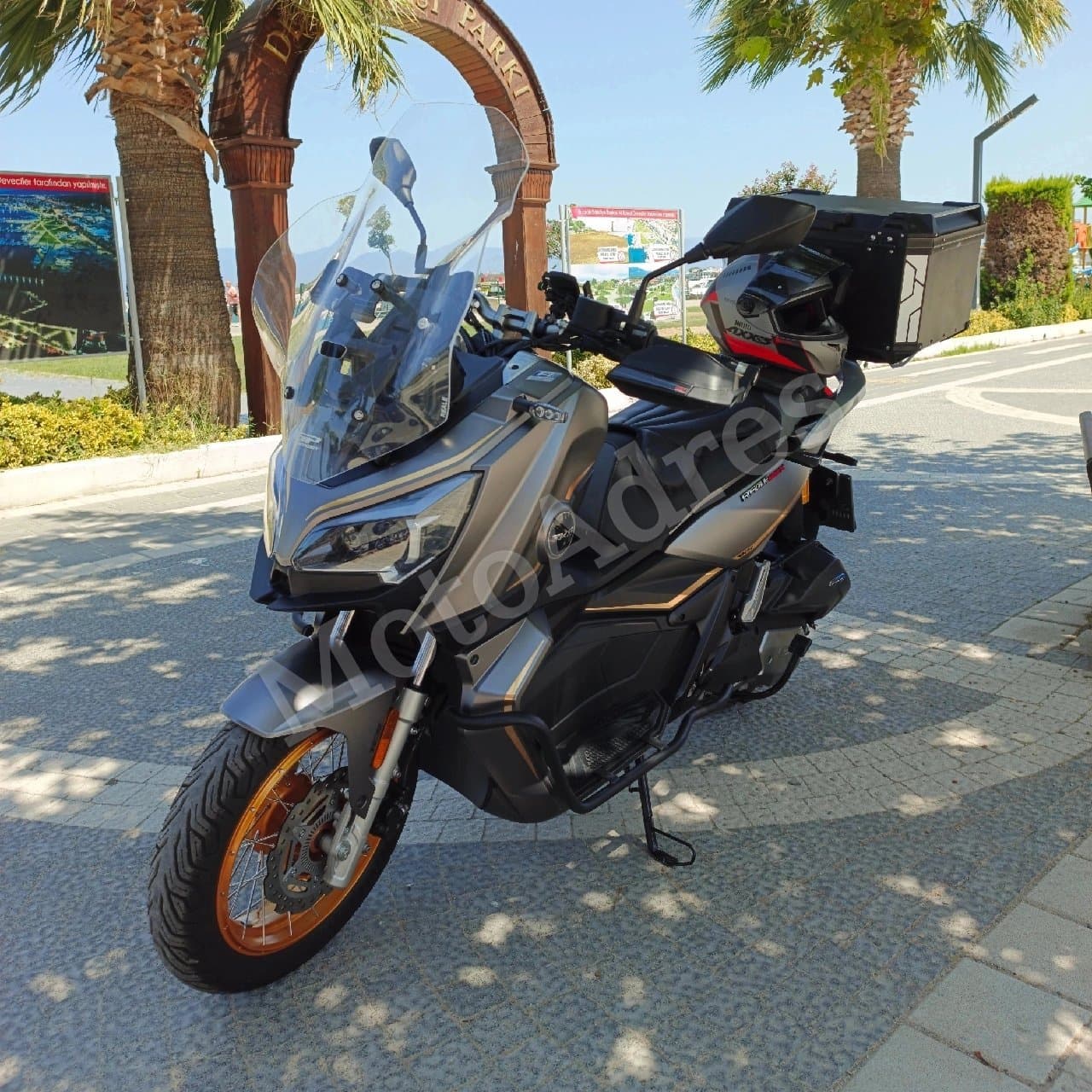 RKS Reale 125X 2024 7.000 KM KAZASIZ MICHELIN LASTİK FULL AKSESUAR