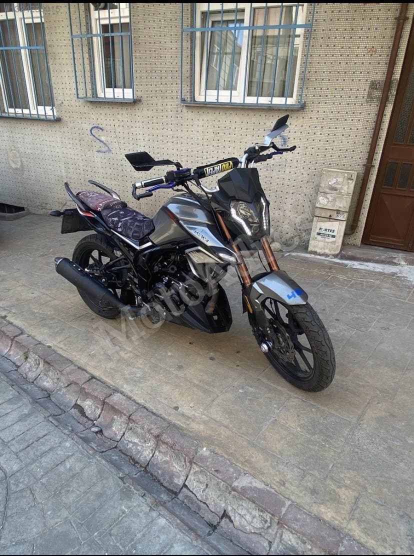 2025 model temiz Arora shark 125
