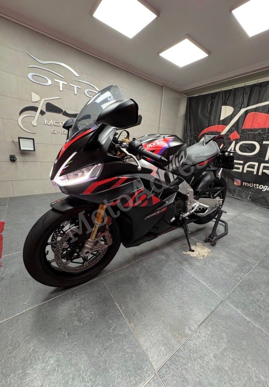 2023 RSV4 FACTORY HATASIZ